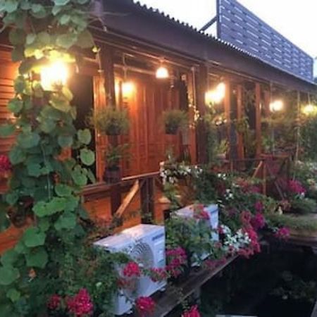 Maa Damnoen B And B Damnoen Saduak Exteriör bild